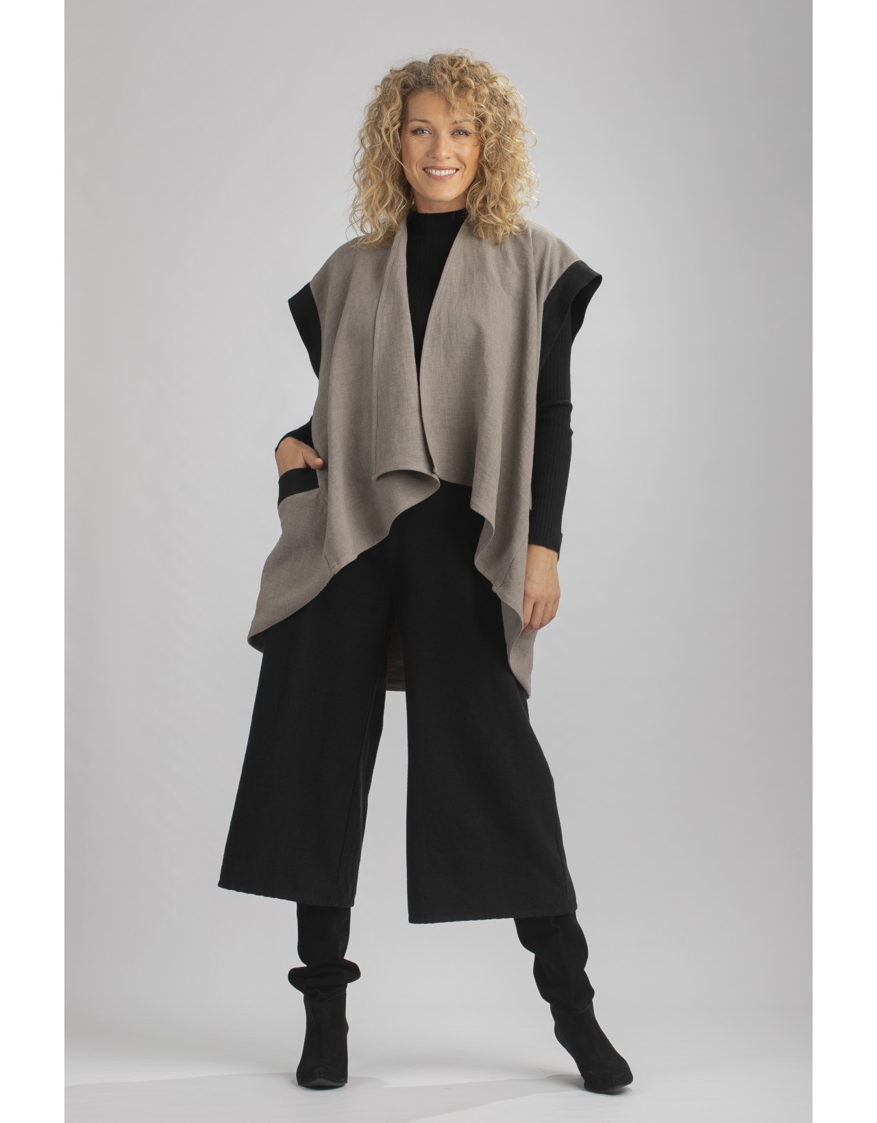 GILET VESTE ALICE BICOLORE SANS MANCHES EN LIN LAINE GRIS TAUPE/NOIR (Délai 15 jours)