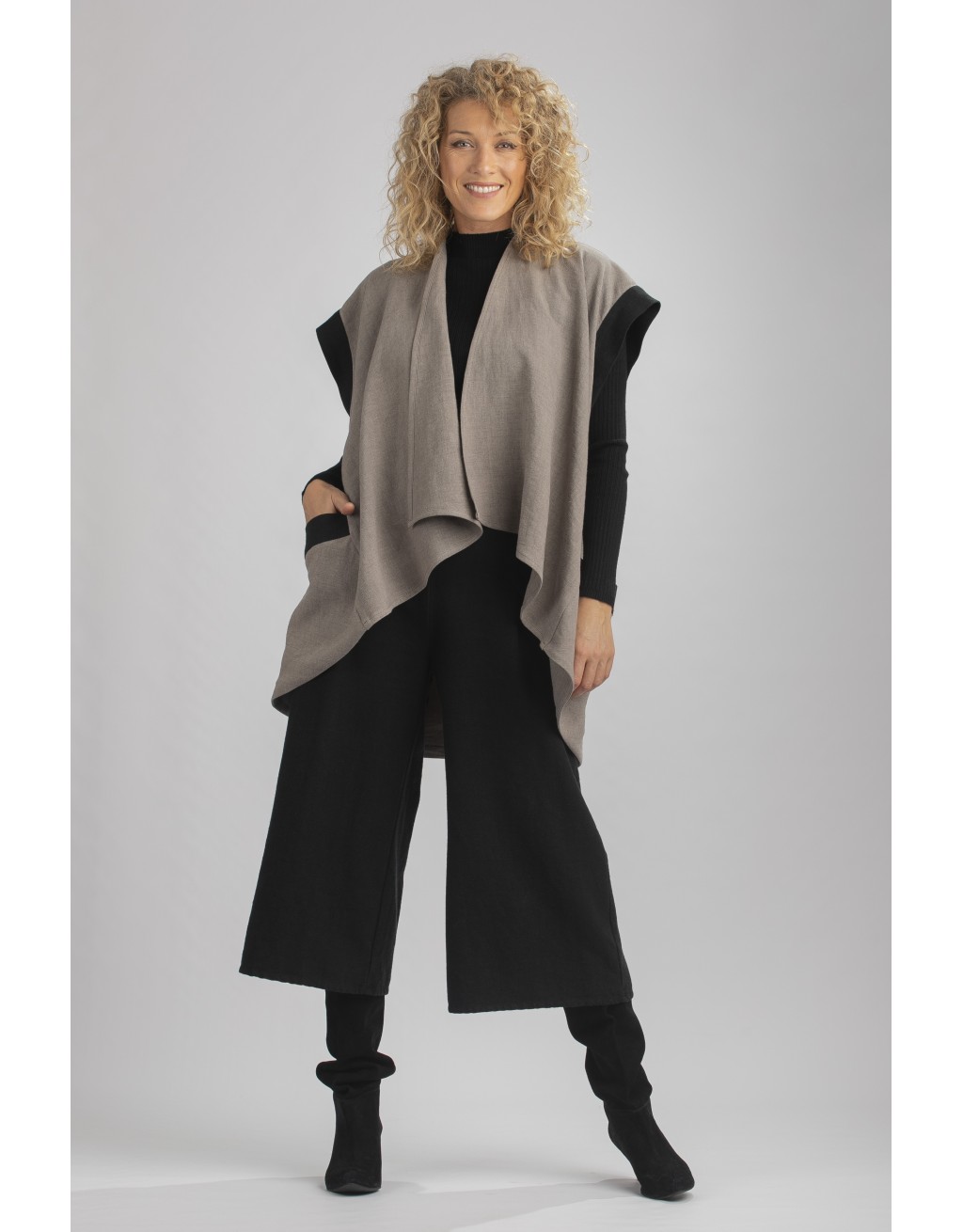 GILET VESTE ALICE BICOLORE SANS MANCHES EN LIN LAINE GRIS TAUPE/NOIR (Délai 15 jours)