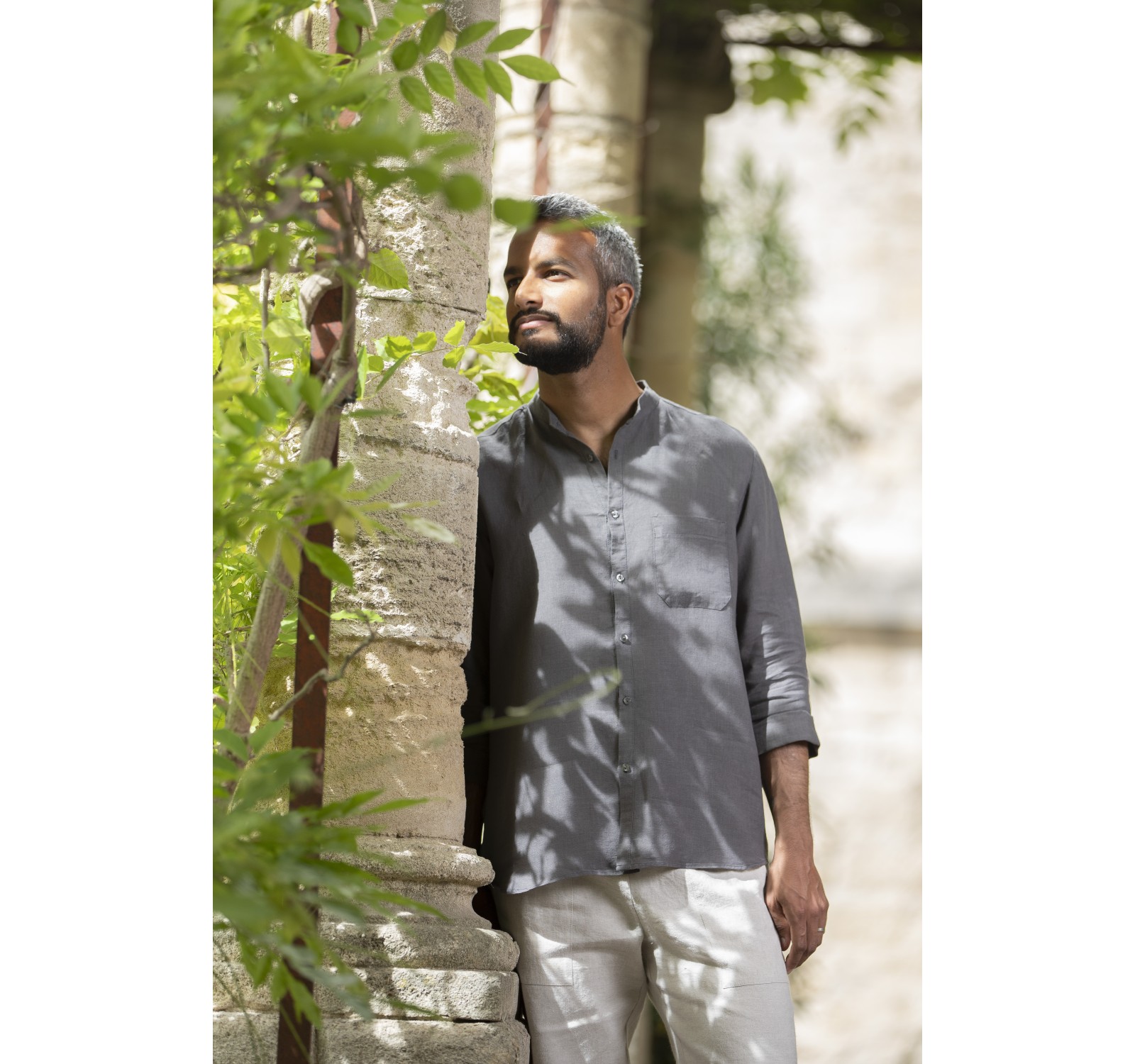 CHEMISE SOAN COL MAO EN LIN GRIS ANTHRACITE ET PANTALON ASSORTI