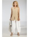 ENSEMBLE EN PUR LIN TOP ARCADE BEIGE AMBRE PORTE SUR UN PANTALON LARGE BULLE EN LIN