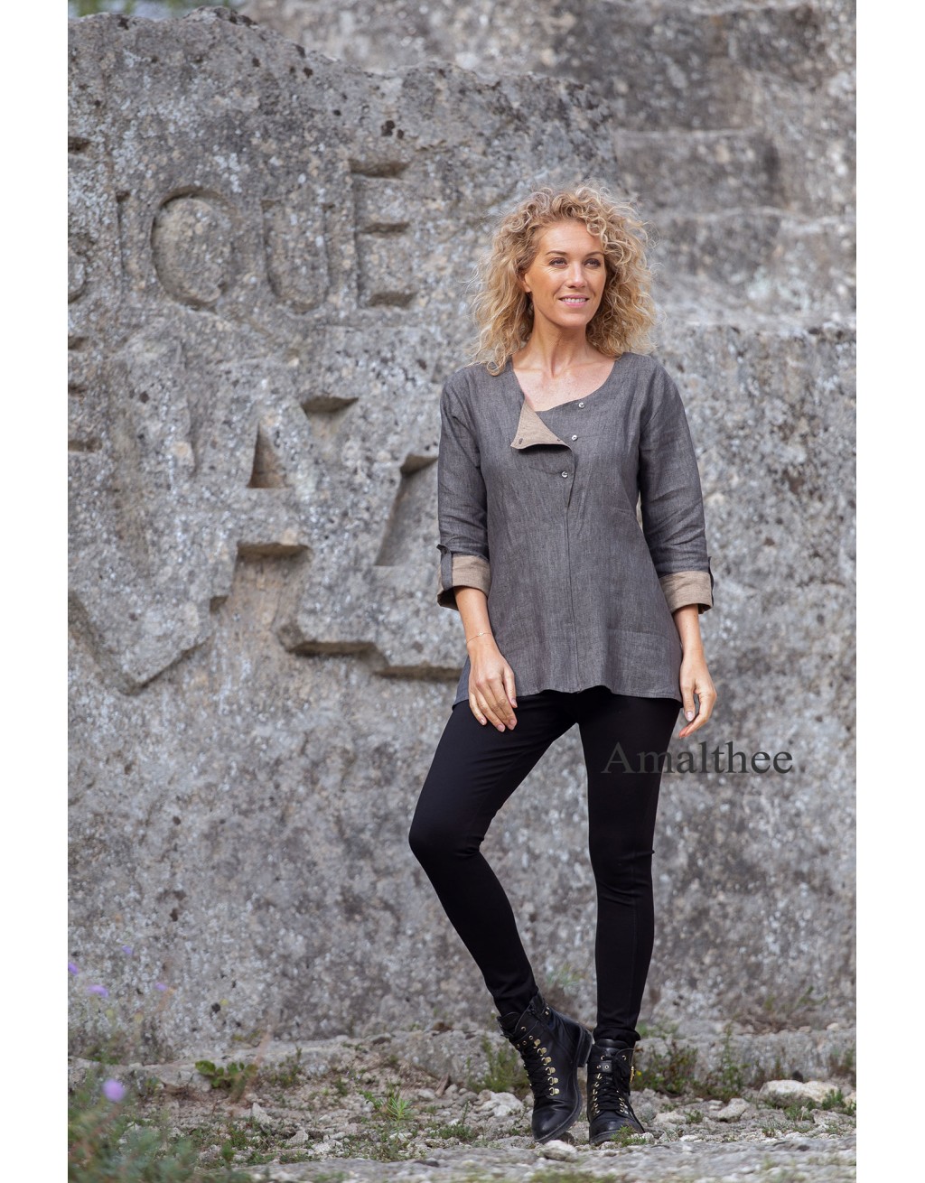 TUNIQUE MATHILDE BICOLORE EN LIN CHAMBRAY GRIS PIERRE/TAUPE AVEC LE JEGGING NOIR