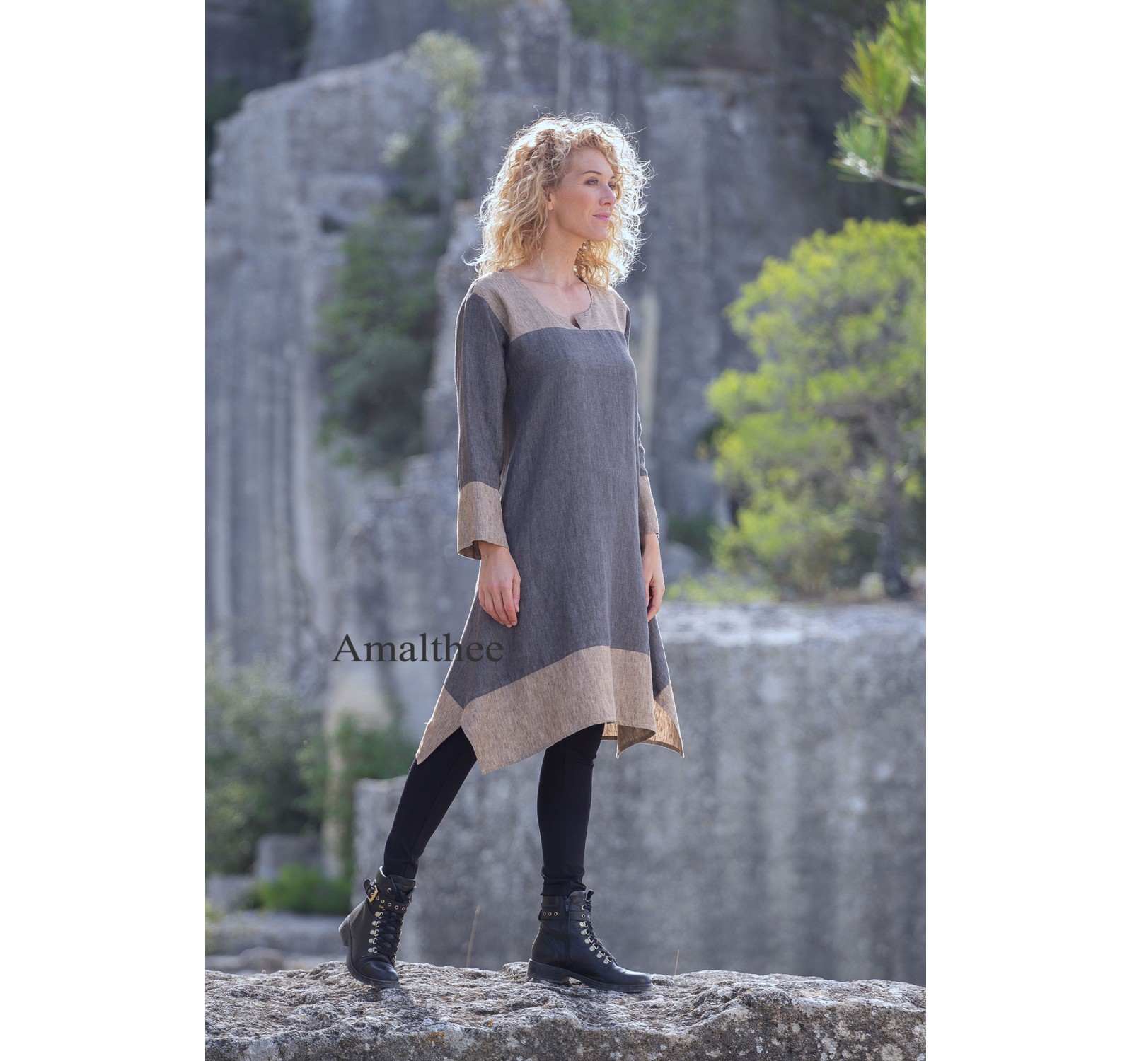 TUNIQUE ELISA BICOLORE  VERSION ROBE GRIS ANTHRACITE/TAUPE  SUR UN JEGGING NOIR OU UN PANTALON BLEU JEAN EN LIN