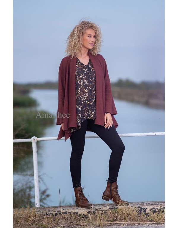 VESTE EMMA COULEUR TERRA COTTA PORTEE AVEC UN JEGGING NOIR