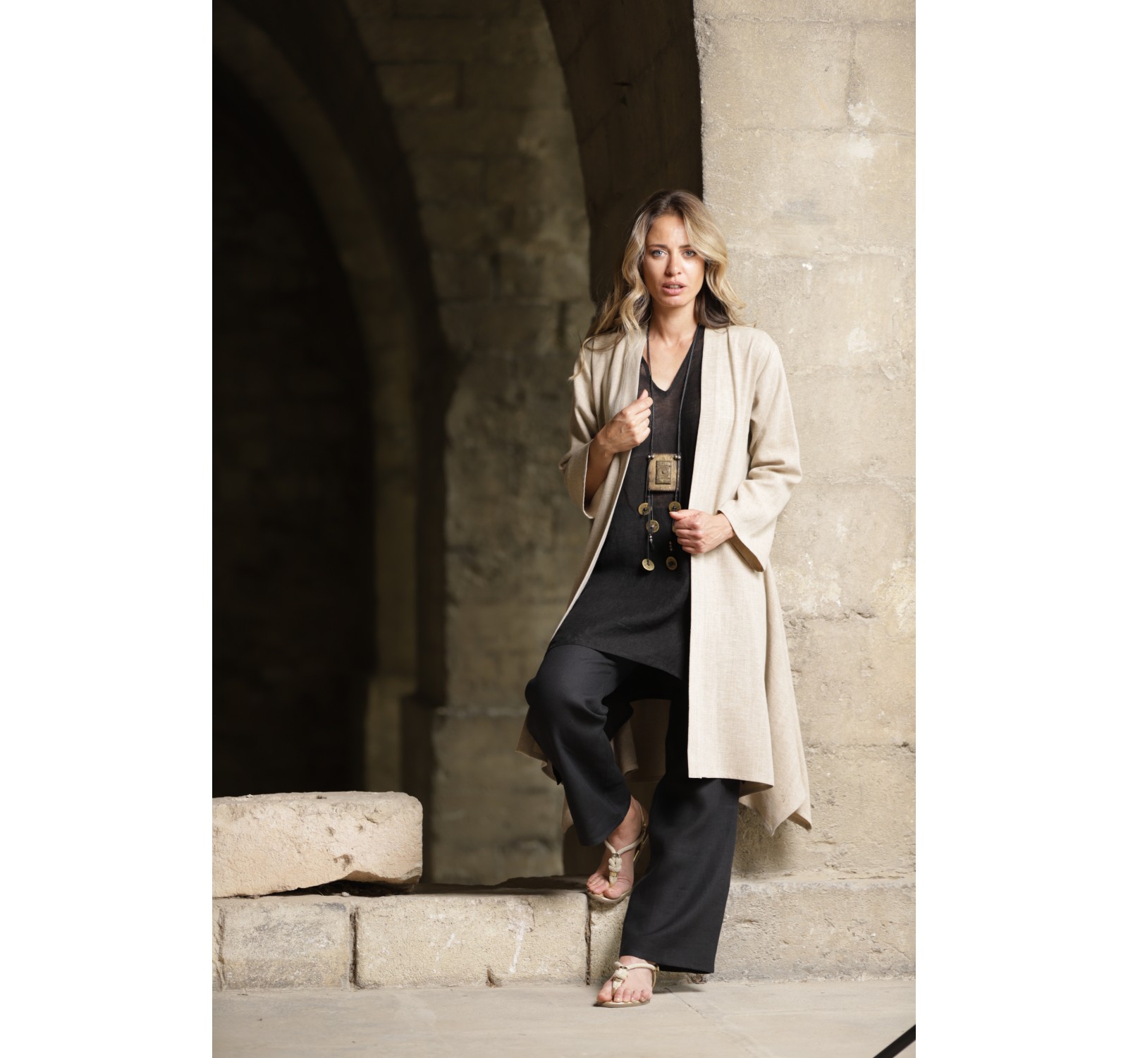 MANTEAU SAHARA EN LIN COULEUR FICELLE