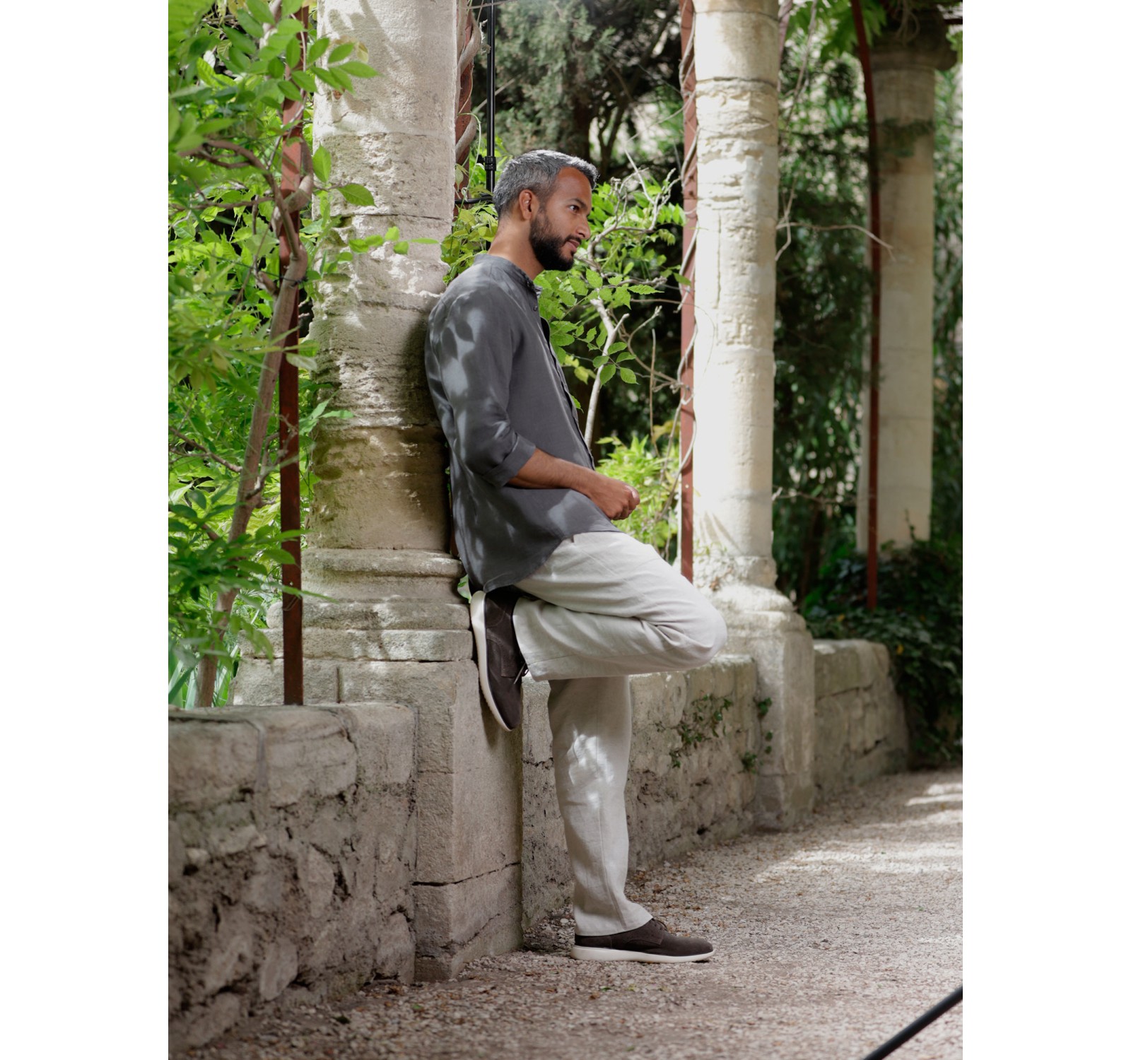 Chemise en lin gris anthracite homme col Mao manches longues – Modèle Soan