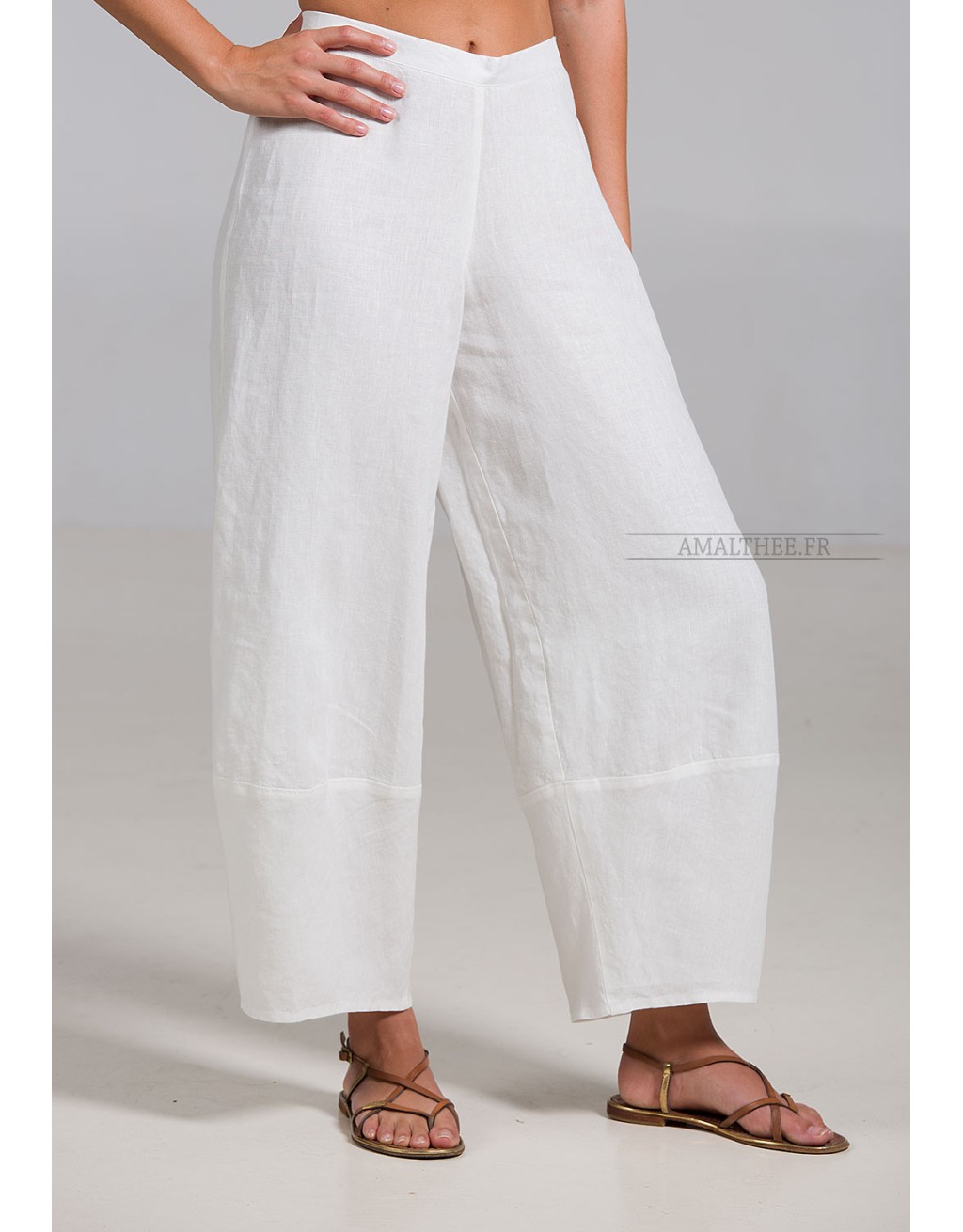 Pantalon large Bulle en lin blanc cassé